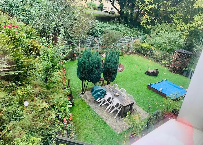 City Studios Mit Garten In Elberfeld- Zentral - Nespresso - Netflix