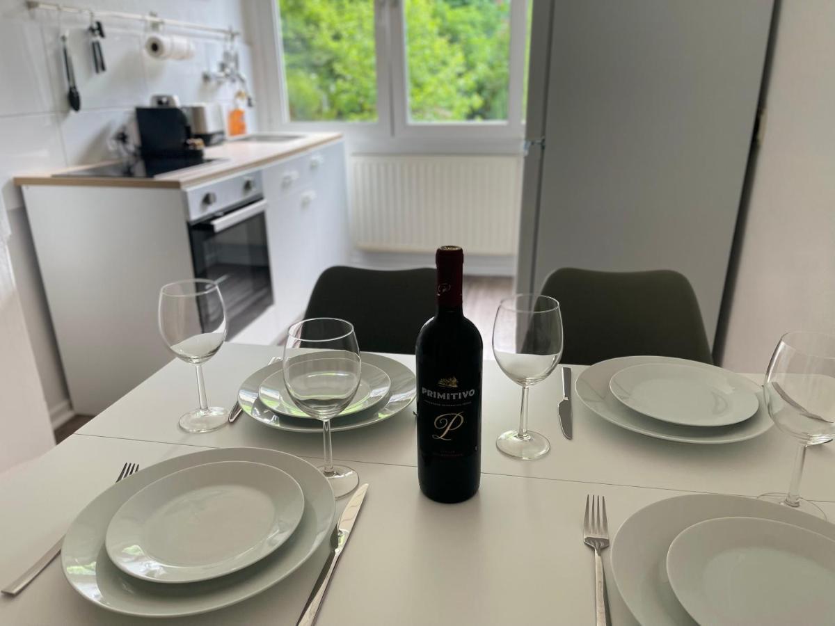 Mit Garten In Elberfeld- Zentral - Nespresso - Netflix